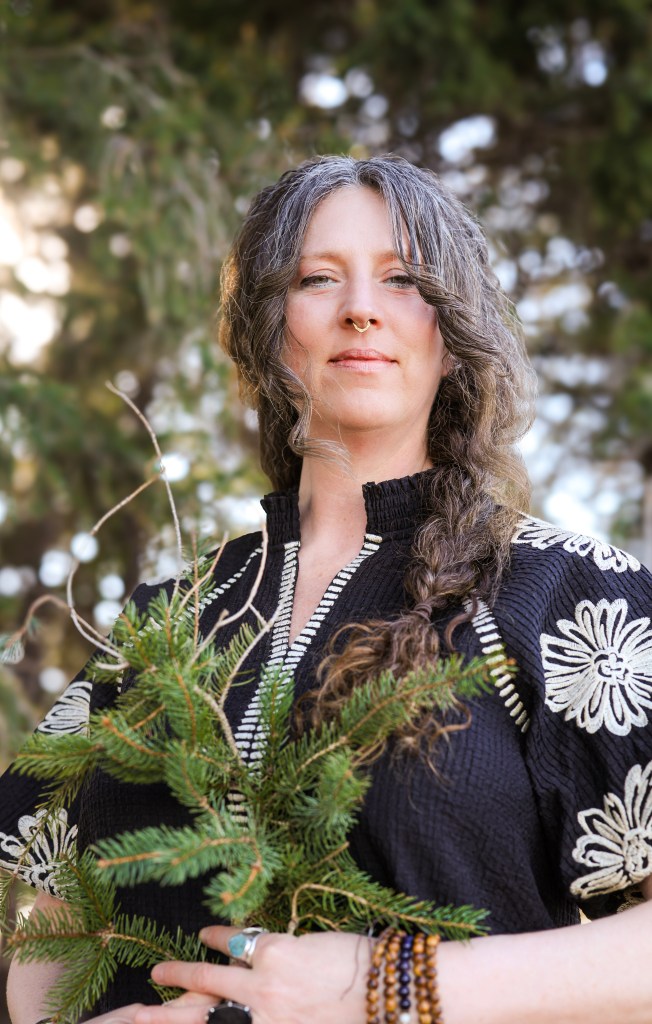 Lori Reising, Channeler, Mindset Mentor, Metaphysical Guide, Speaker, Author